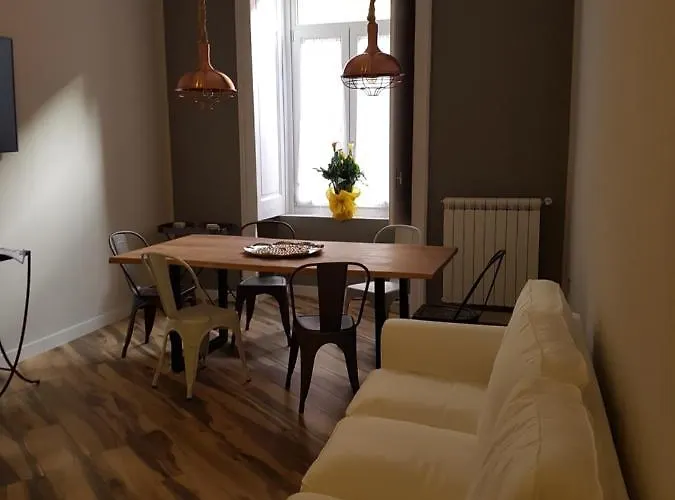 Citta Del Sole * نابولي