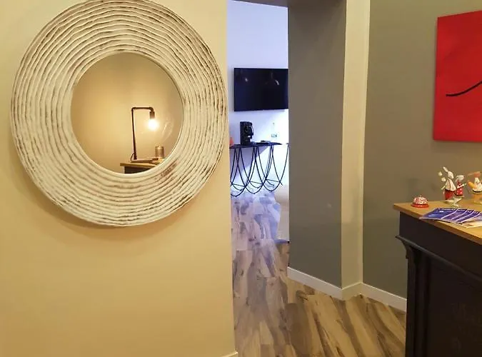 Citta Del Sole نابولي